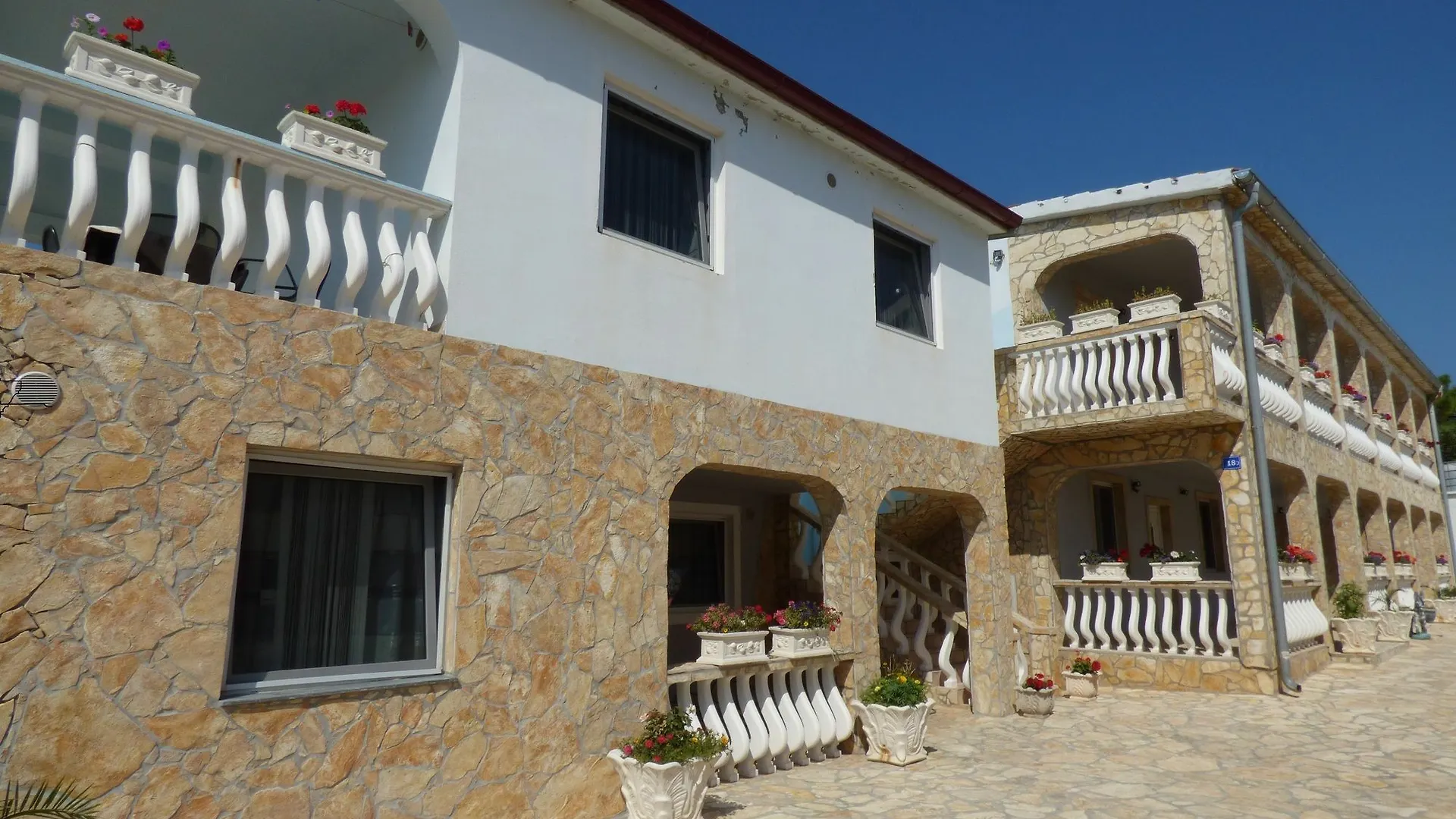 Apartment Apartmani Stueckler Vir